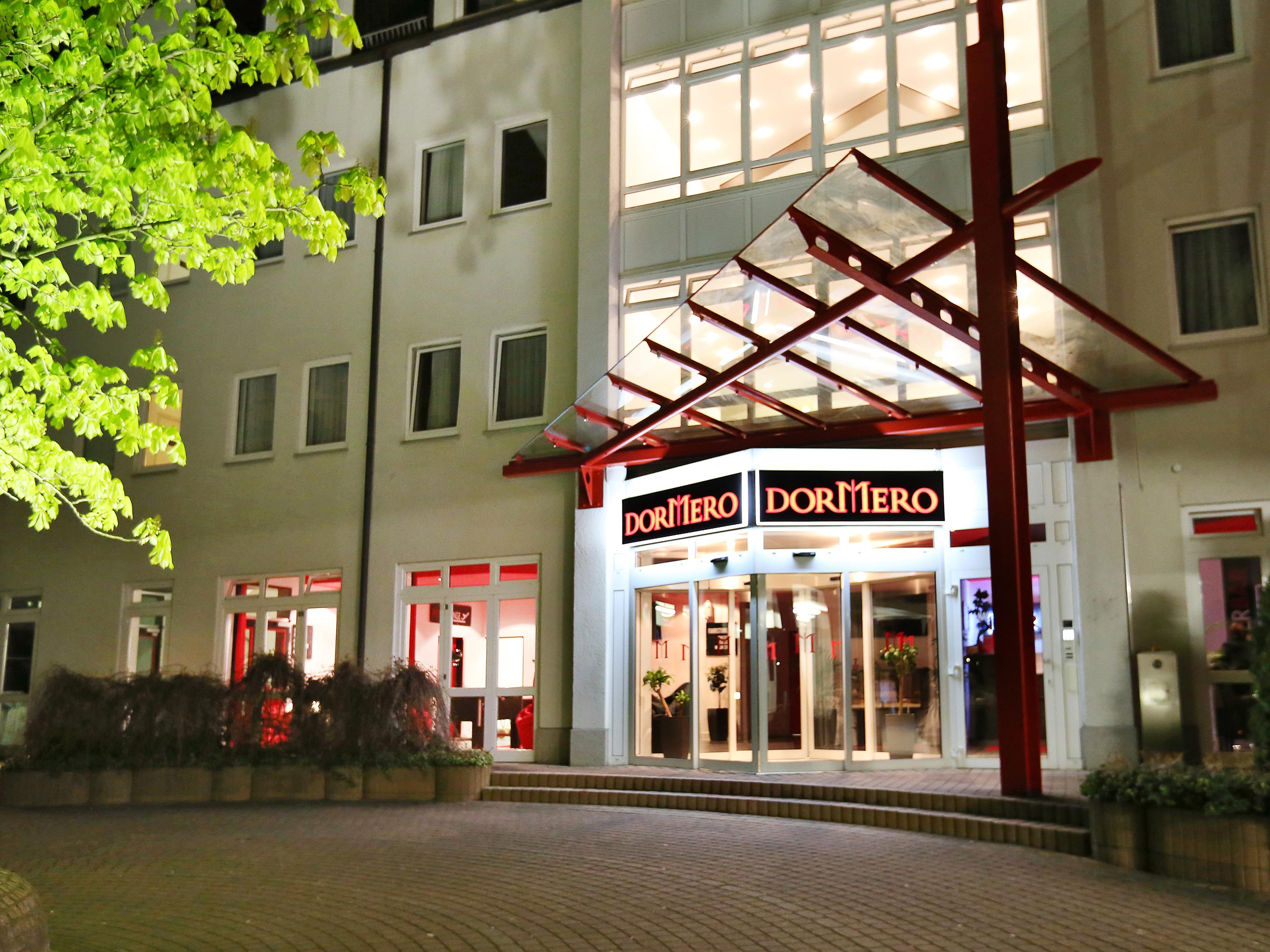 DORMERO Hotel Dresden Airport Buitenkant foto