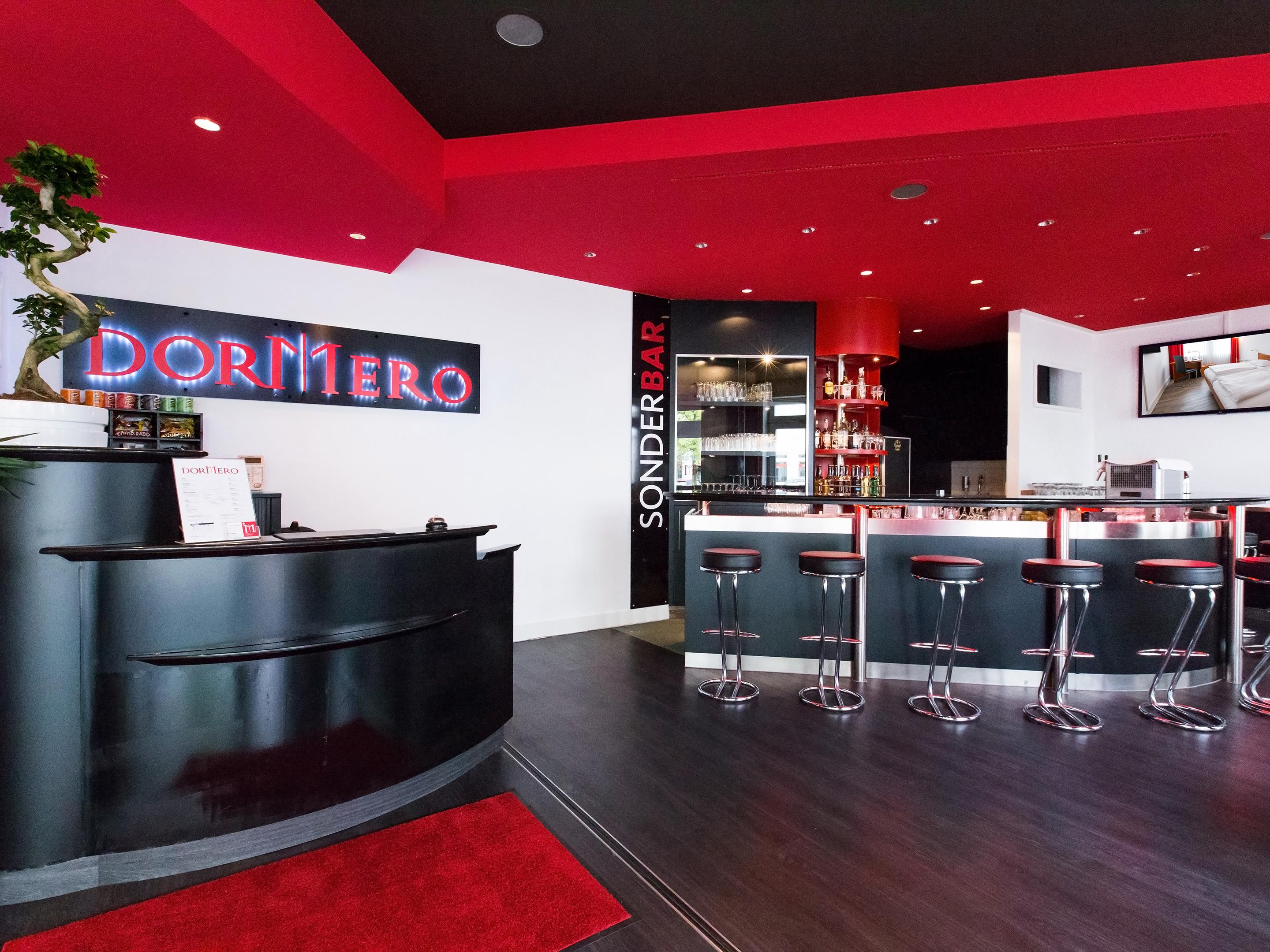DORMERO Hotel Dresden Airport Buitenkant foto