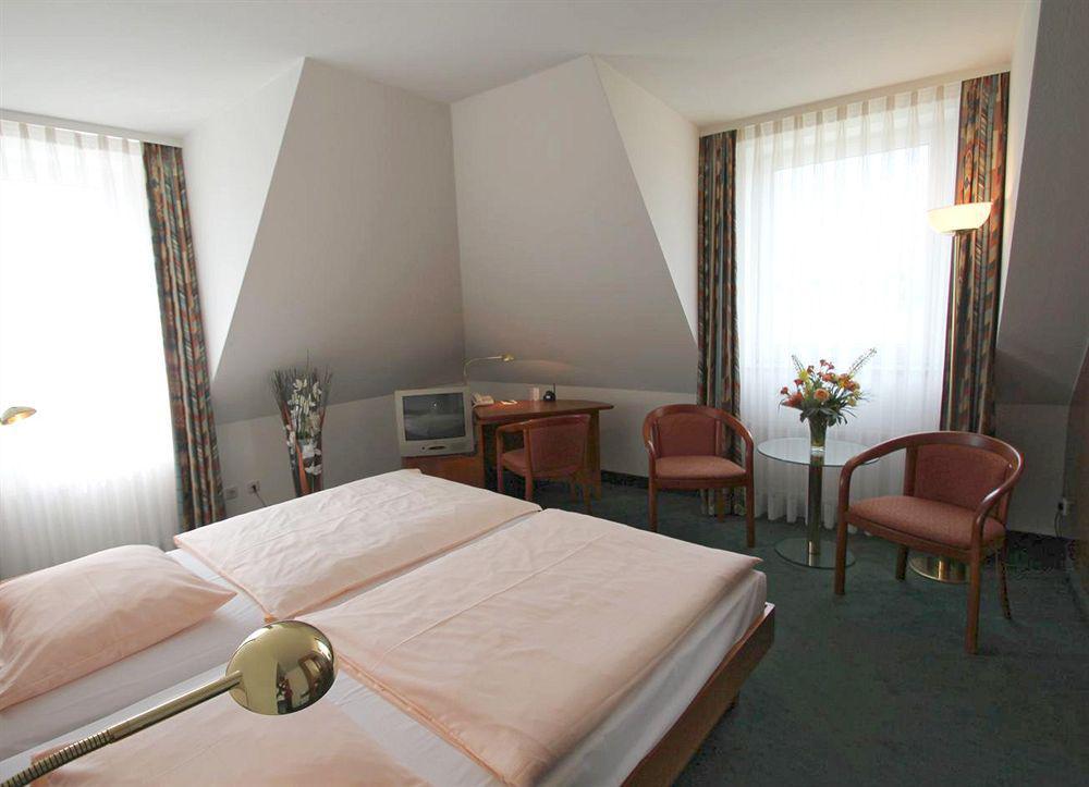 DORMERO Hotel Dresden Airport Kamer foto